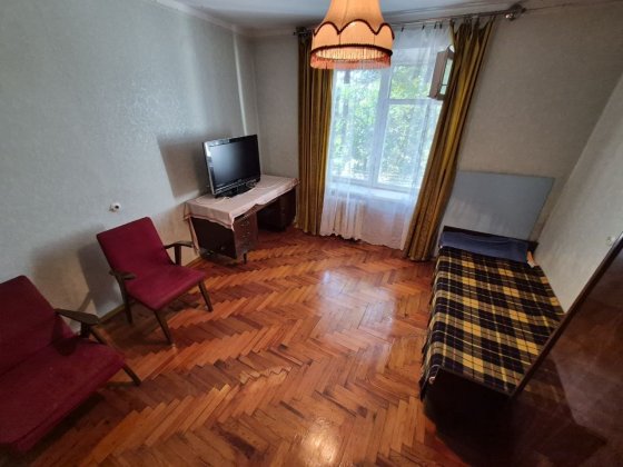Оренда 2к.кв по вул. Юності , 2й поверх/5 Запорожье