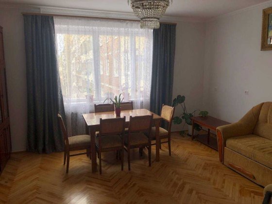 3-х кімнатна квартира на Сихові в довгострокову оренду (власник) Львів