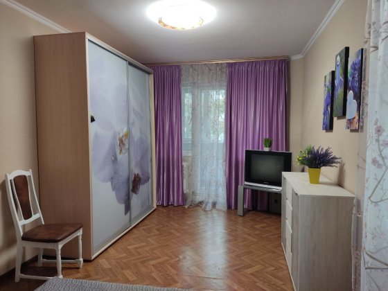 Своя Двушка ул. Космонавтов 22 Одеса