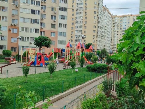 Здам в Одесі 2хкімнатну(євро) на Таїрова Одесса