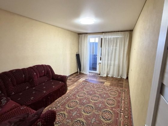 3 квартира Салтовка, м. Салтовская, героев труда, гвардейцев широнинцев,79 Харьков
