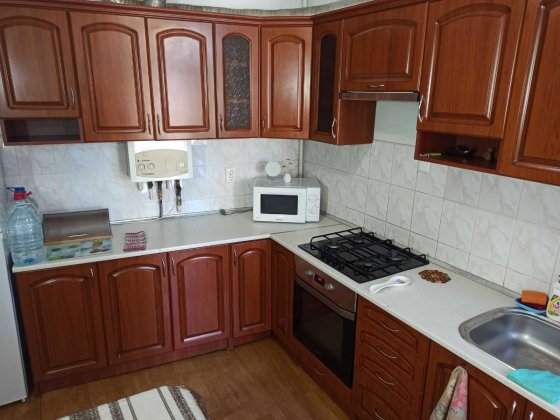 Оренда 4 кім квартири, вул Пекарська, ближній центр Львов
