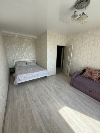 Сдам однокомнатную с лоджией Небесной Сотни,питомец да - фото 1
