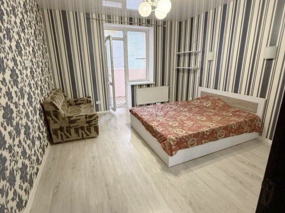сдам реальную однокомнатную квартиру на ХТЗ, проспект Александровский 69 д, новострой авантаж , м. М Харків