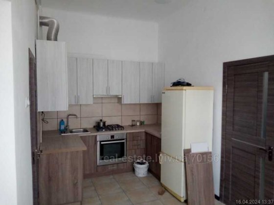 Оренда 2к в.Руфа  2/3ц ремонт котел(газ) техніка меблі 400дол вільна з 15.09 Львов