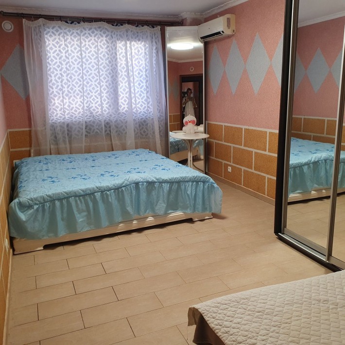 Сдам квартиру .4 станция большого фонтана парк победы от хозяина - фото 1