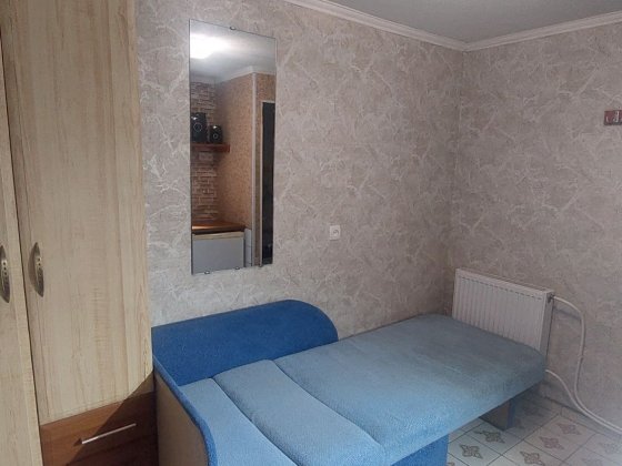 Здаю кімнату без хозяев с.Гатне 3500грн