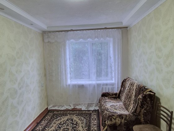 Оренда кімнати на масиві Незалежності