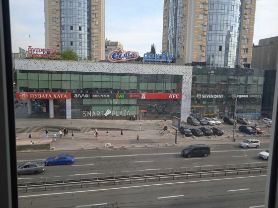 Здам, без посередників, кімнату метро КПІ.