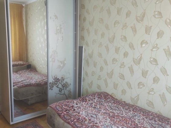 Комната м. Позняки пр. Григоренко 31 для дівчини
