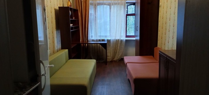 кімната в гуртожитку - фото 1