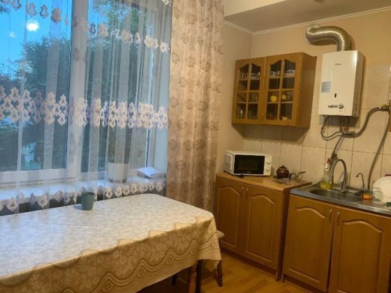 Терміново ! Здається гарна окрема кімната. Р-н парку Шевченка. Всі компослуги враховано! ДЛЯ 1 - 2 Д