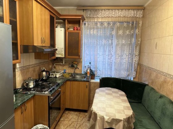 Здам окрему кімнату в будинку на Ближньому Замості (Стрілецька), Зоря. Айва. 30школа Героїв Нацгвард