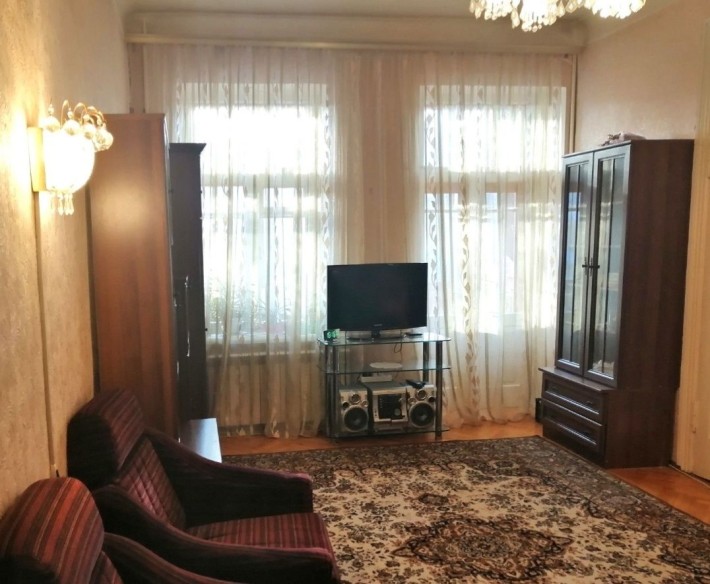 Сдам кiмнату с балконом,меблями,технiкой Куренiвський парк, метро и - фото 1