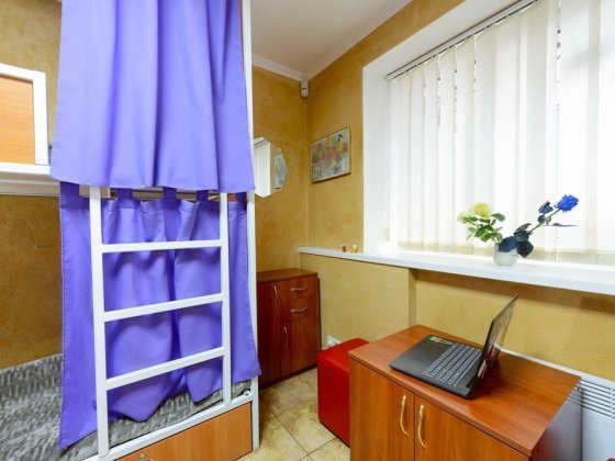 1500 грн. месяц проживания Капсульный хостел Киев Дешево Фото реальные