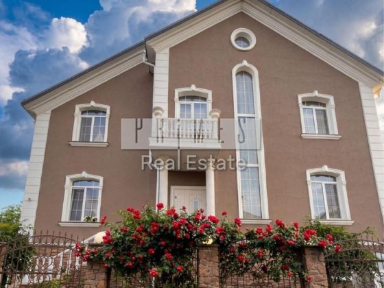Оренда преміального будинку 420 м² | Конча-Заспа | Басейн, вихід на воду, повна автономність Лісники