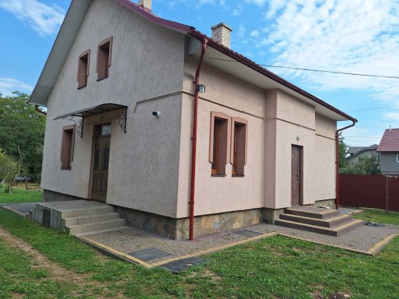 Оренда будинку   на вул Коновальця- Опришівці Ивано-Франковск
