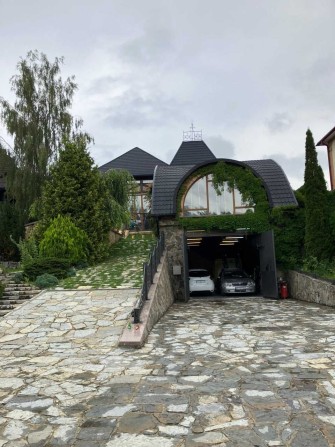 , Оредна будинка  - 1700 доларів. Оренда з викупом 530тис доларів.  320 кв жилої площі. м, 6 кімнат - фото 1