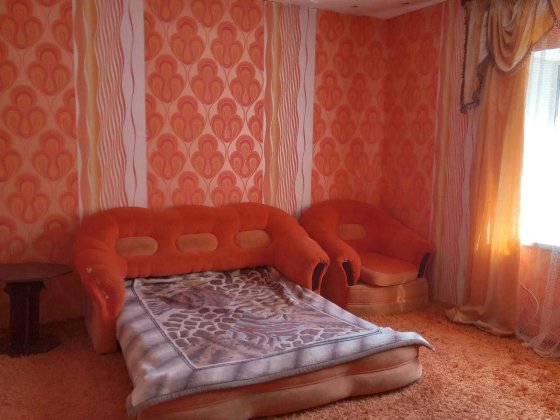 Будинок для сімї або військових в оренду на місяць - два Житомир