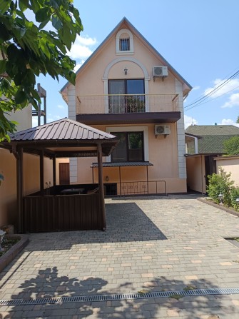 Сдам современный дом на 6,5 ст. Большого Фонтана! 260 кв. метров, генератор, гараж, беседка, 15 мину - фото 1