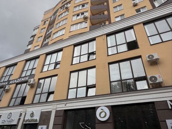 Здам 2-о кімнатну квартиру в центрі міста , новий ремонт Каменец-Подольский