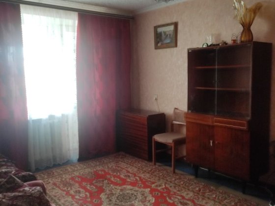 здам трьохкімнатну квартиру на довготривалий термін Светловодск