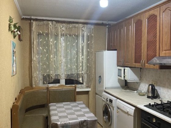 Сдается 3-х комнатная квартира в Центре Славянска Славянск