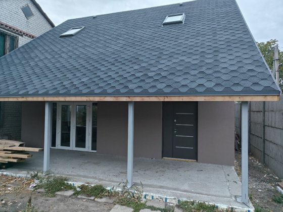 Продам двоповерховий будинок. Вихід на червону лінію — вул. Старочумацька, 11 Днепр