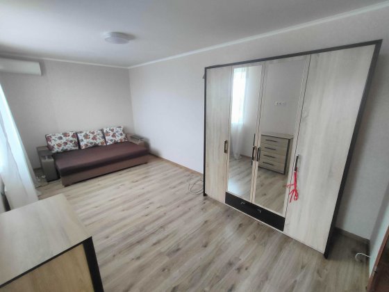1 к. Соломії Крушельницької 15-В, м. Харківська, є резервне живлення. Киев