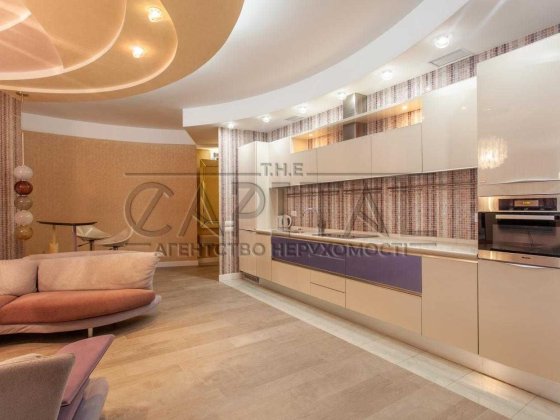 Оренда квартири на весь поверх 4 кімнати 230 м2 з ТЕРАСОЮ в ЦЕНТРІ вул. Шота Руставелі метро Палац С Киев
