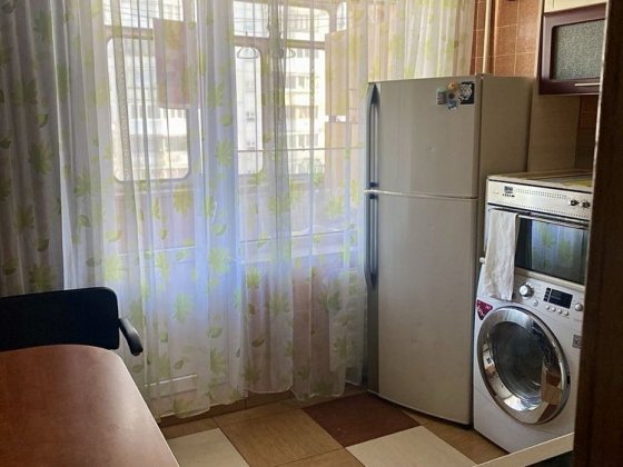 Довгострокова оренда 3к. квартири на вул. Митрополита Василя Липківського, 32 Киев