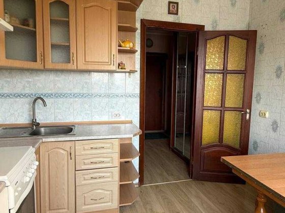 Оренда 1но кімнатної в центрі Вишневое