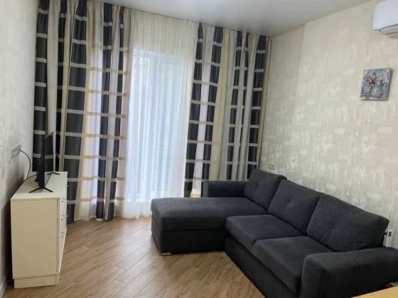 2-кімнатна квартира в оренду (вул. Раїси Окіпної) Киев