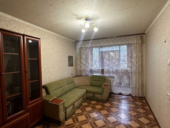 Дуже гарненька квартира в покровському  районі, Світанок. Кривой Рог