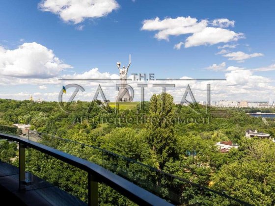 Оренда / Квартира / Пентхаус 200м2 / Pechersk Hills Residence / Печерськ / Печерський / Батьківщина  Киев