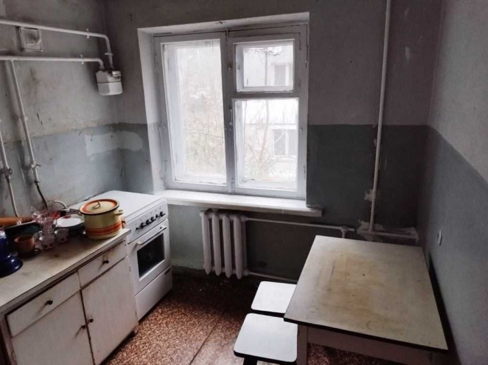 3 кімнатна, з пустими кімнатами в районі Дружби. - фото 1