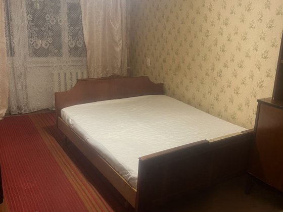 Сдам 1ком.квартиру,ул Космонавтов 36