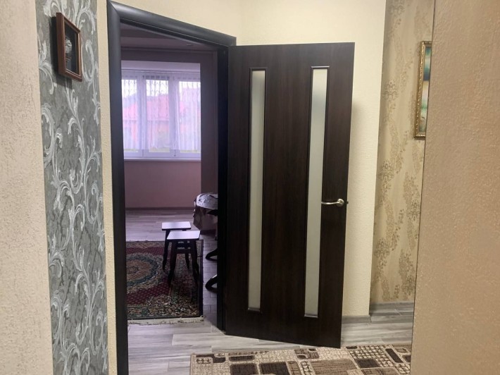 Оренда двох кімнатної квартири Виставка - фото 1