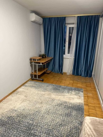 Здам 1 кім. квартиру, Оболонська площа 3, чудовий стан, метро 2 хвилини пішки,Газ - фото 1