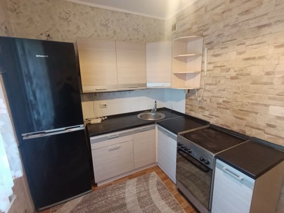 Оренда 2-х кімнатної квартири Троєщина, просп. Червоної Калини Киев