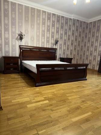 Без комиссии. Аренда просторной 3к квартиры на Печерске Коновальца 32Б - фото 1