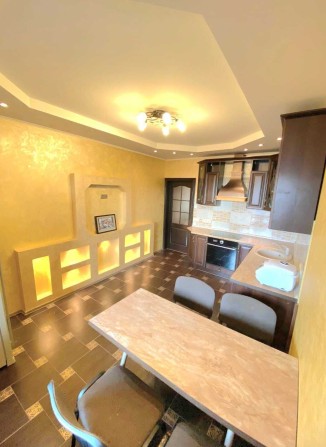 Оренда 3кім.84м.кв.  метро Васильківська - фото 1