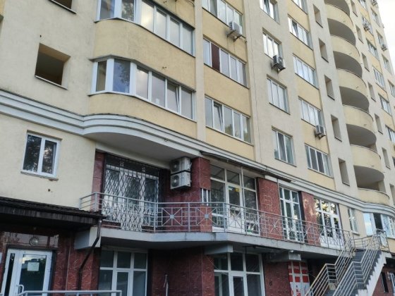 Здам 1 к.квартиру Максимовича ЖК 4 Сезона Голосіївський р-н Метро-5 хв Киев