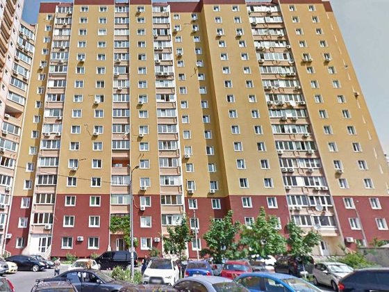 Сдам большую (96кв.м.) 3-комнатную квартиру в центре Оболони, метро Минская (дом 2006 года) Киев