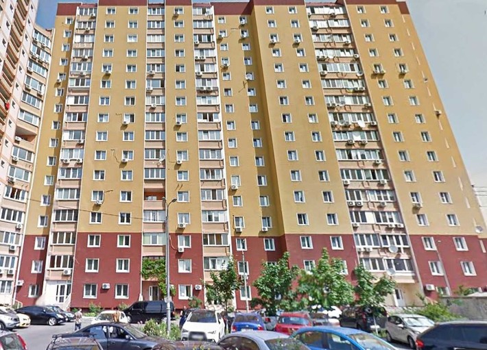 Сдам большую (96кв.м.) 3-комнатную квартиру в центре Оболони, метро Минская (дом 2006 года) - фото 1