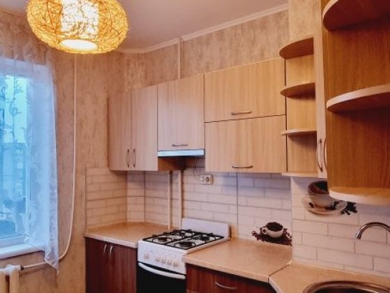 Сучасна квартира на Таврійському . Ліфт працює . Херсон