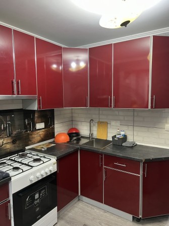 Оренда 3х кім. квартири по вул.Головній ,ціна 400 дол. - фото 1