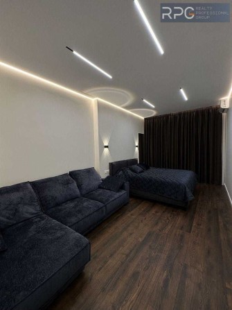БЕЗ Комісії Оренда дизайнерської 1-к квартири 53м² в Бізнес ЖК Manhattan City Є Генератор - фото 1