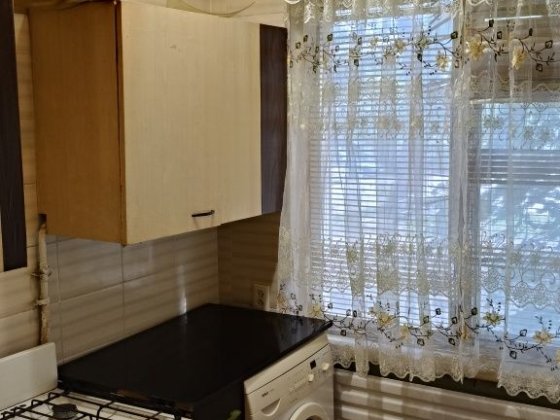 Здам 1-кімнатну квартиру з меблями та технікою Чернигов