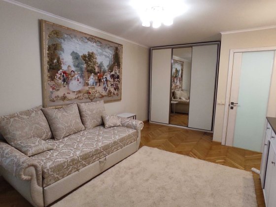 Довгострокова оренда 2-к, вул. Павла Скоропадського (Толстого), 22 Киев